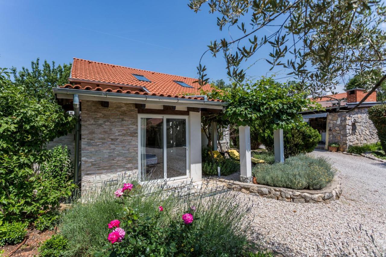 Molnar Resort Apartment Ljiljana Brzac エクステリア 写真