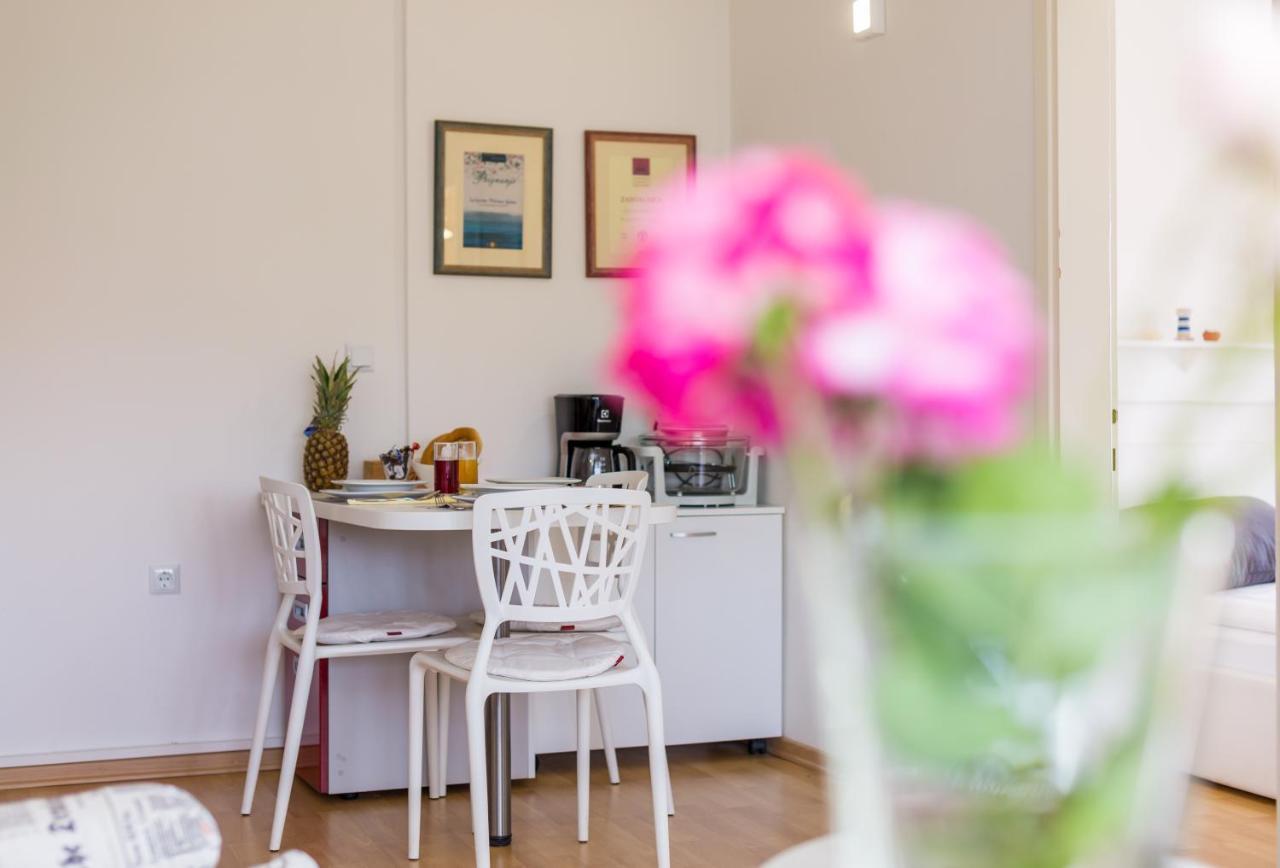 Molnar Resort Apartment Ljiljana Brzac エクステリア 写真