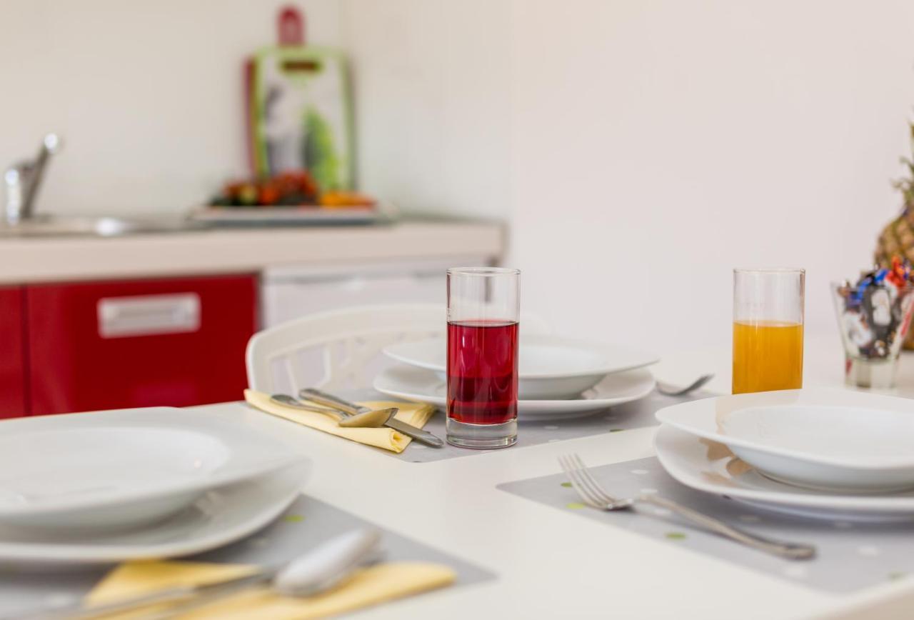 Molnar Resort Apartment Ljiljana Brzac エクステリア 写真