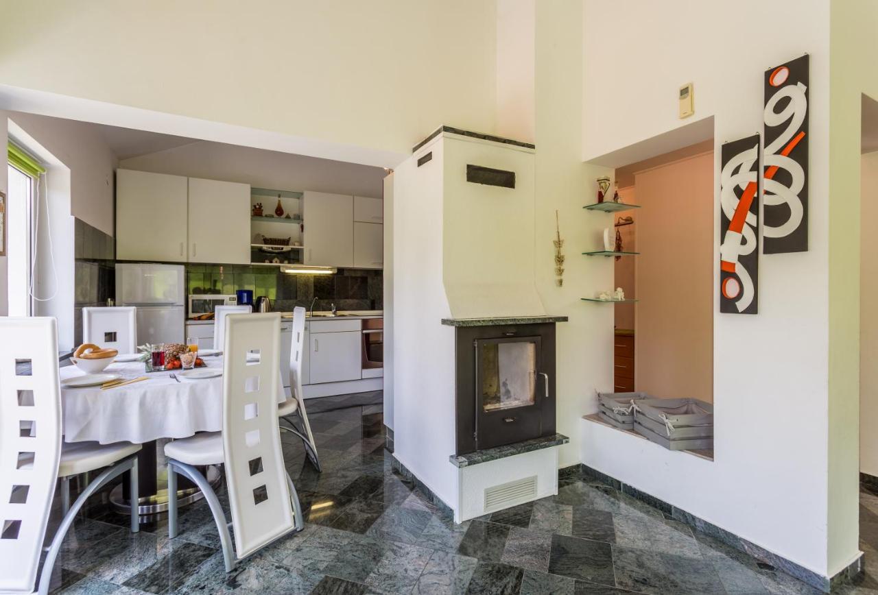 Molnar Resort Apartment Ljiljana Brzac エクステリア 写真
