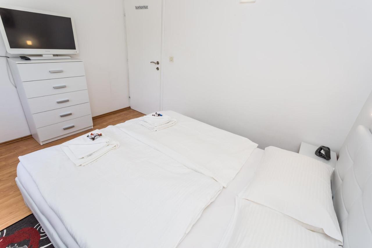 Molnar Resort Apartment Ljiljana Brzac エクステリア 写真