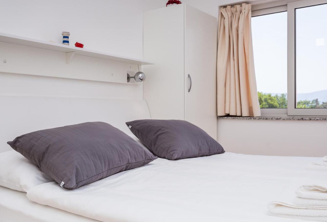 Molnar Resort Apartment Ljiljana Brzac エクステリア 写真